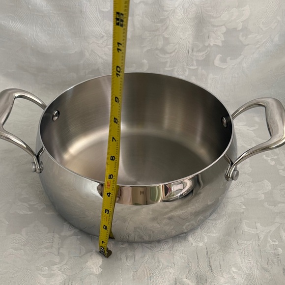 Tupperware Chef Series 4 qt Casserole, Stainless Steel - Picture 6 of 7